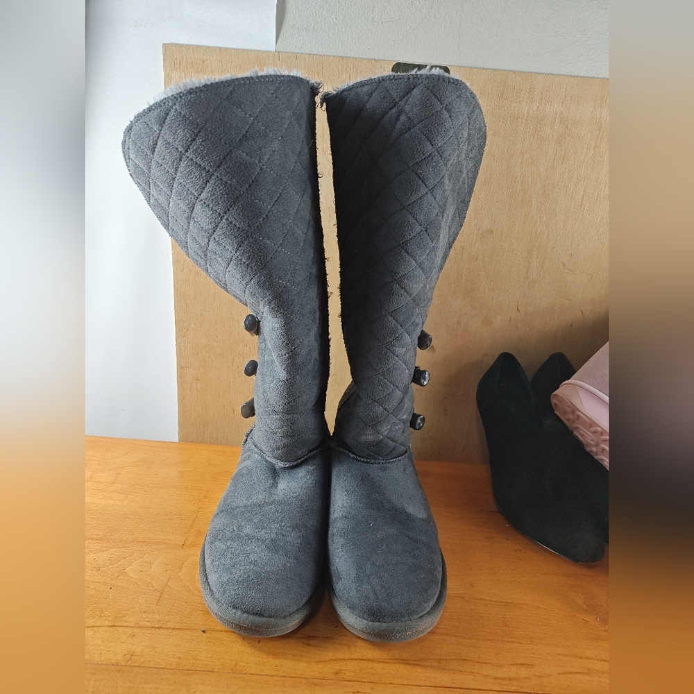 Apres by Lamo Gray  Tall Microfiber Faux Fur Lined Winter Boots Women's Size 9